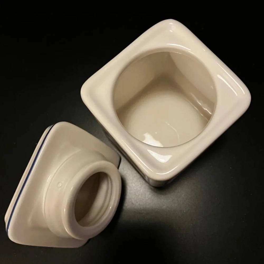 Villeroy & Boch 1748 Small Canister - Picture 5 of 7